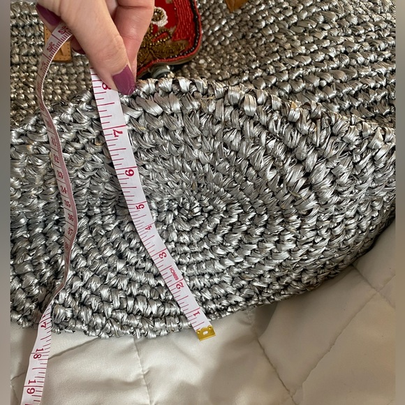 Beautifully Hand crafted Silver Tote from Bali - Picture 8 of 8